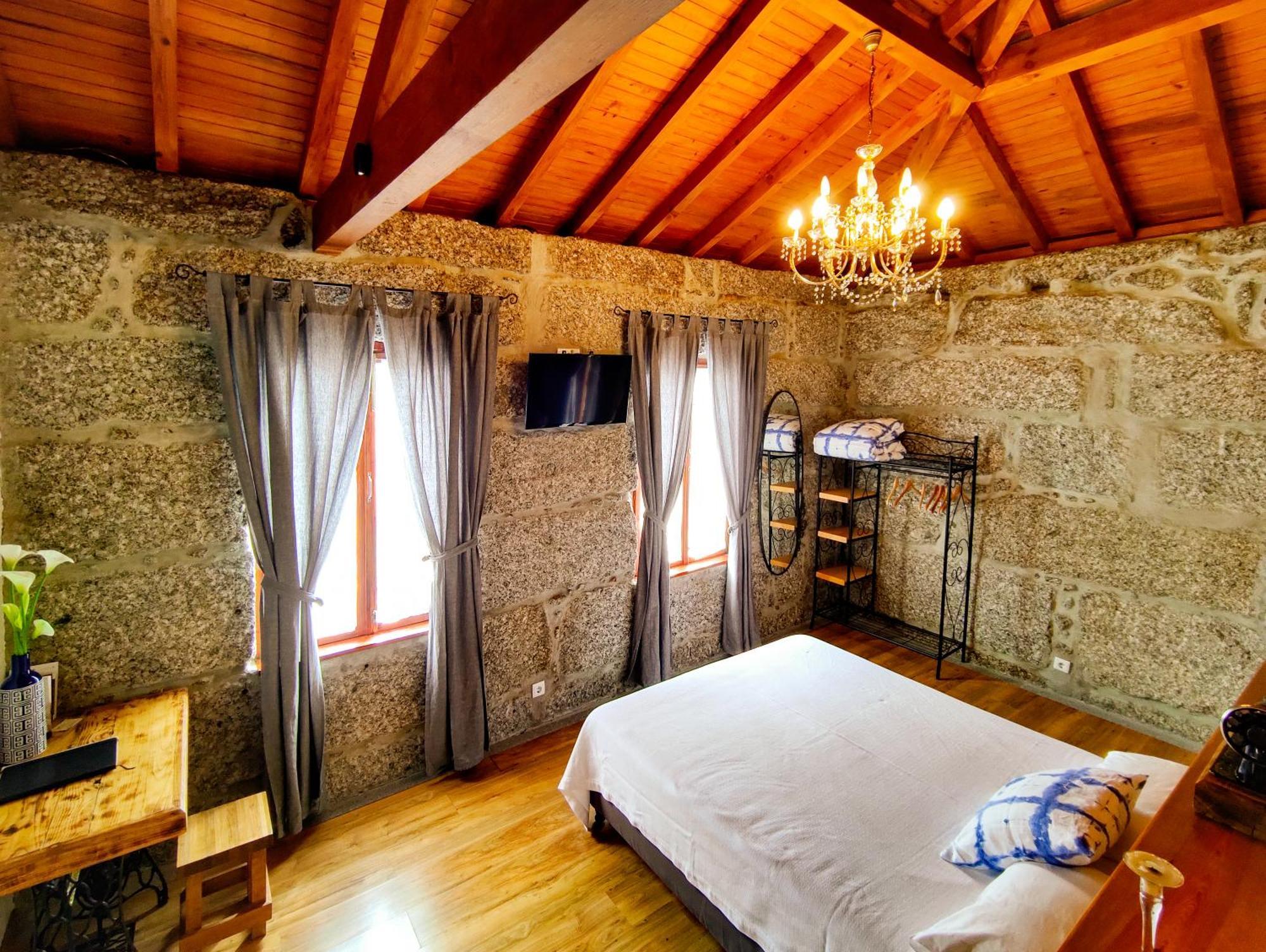 Casa Da Benfeitoria Villa Guimaraes Phòng bức ảnh